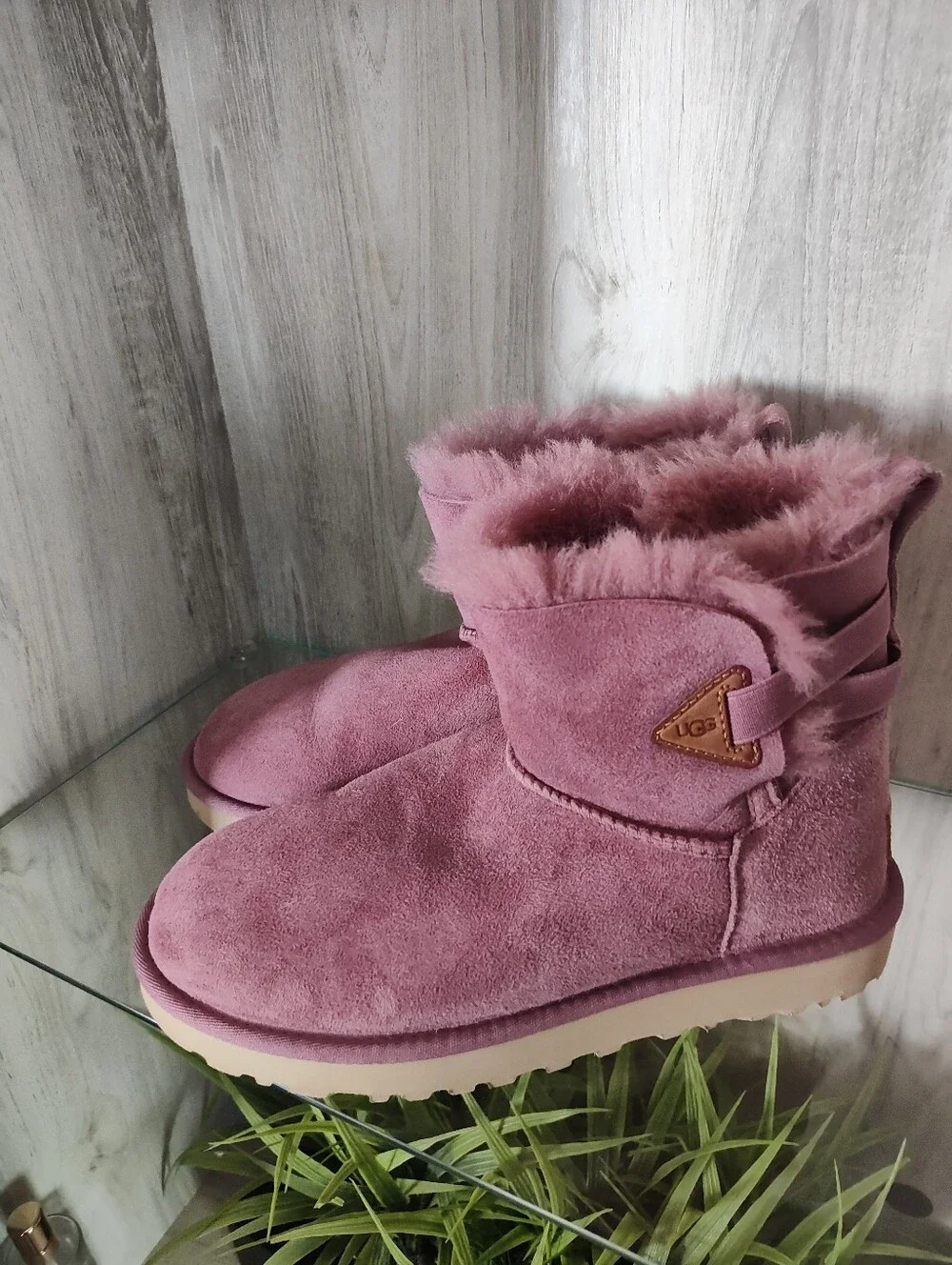 UGG Womens Urchin Flex Bailey Mini Suede Shearling Boots Size US 8 New No Box